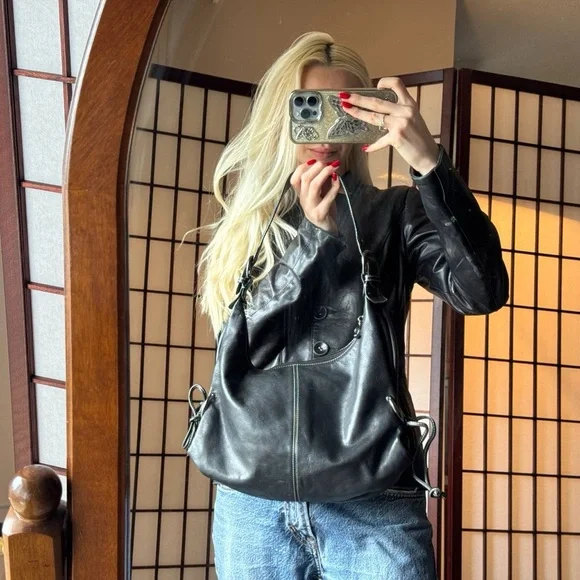 Danier Black Leather Hobo Bag - Picture 2 of 8